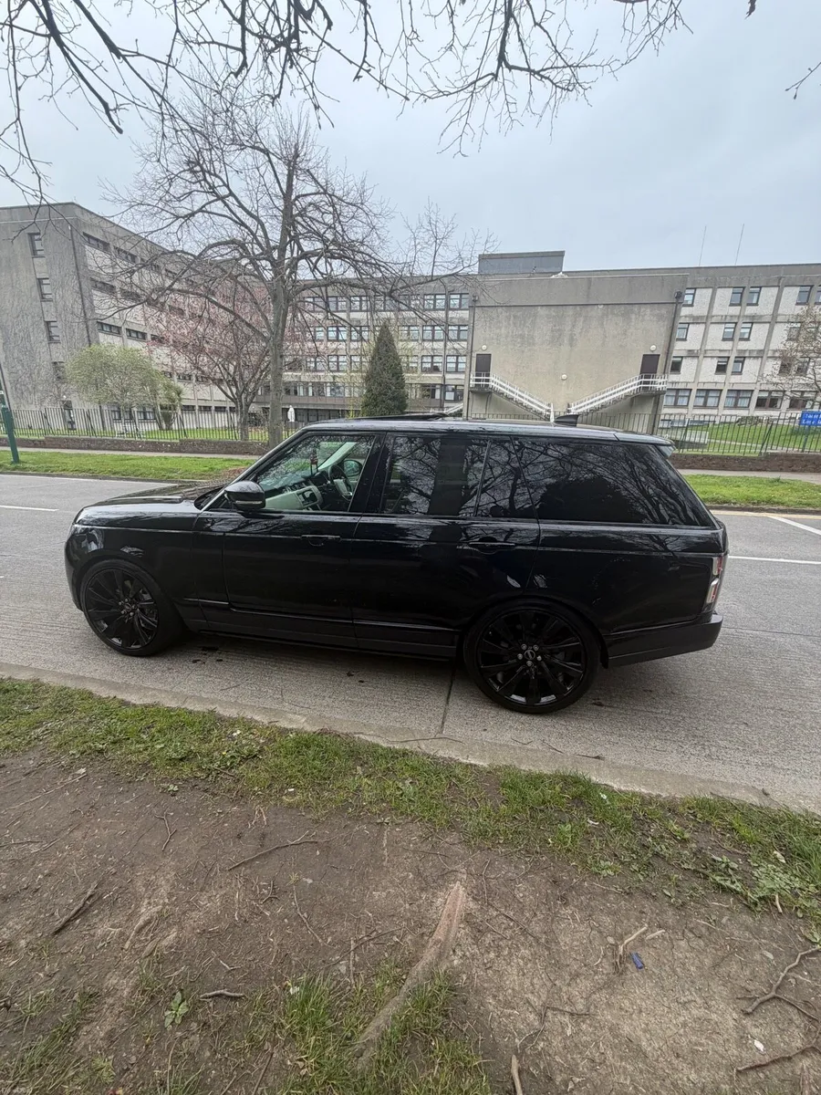 Range Rover Vogue - Image 3
