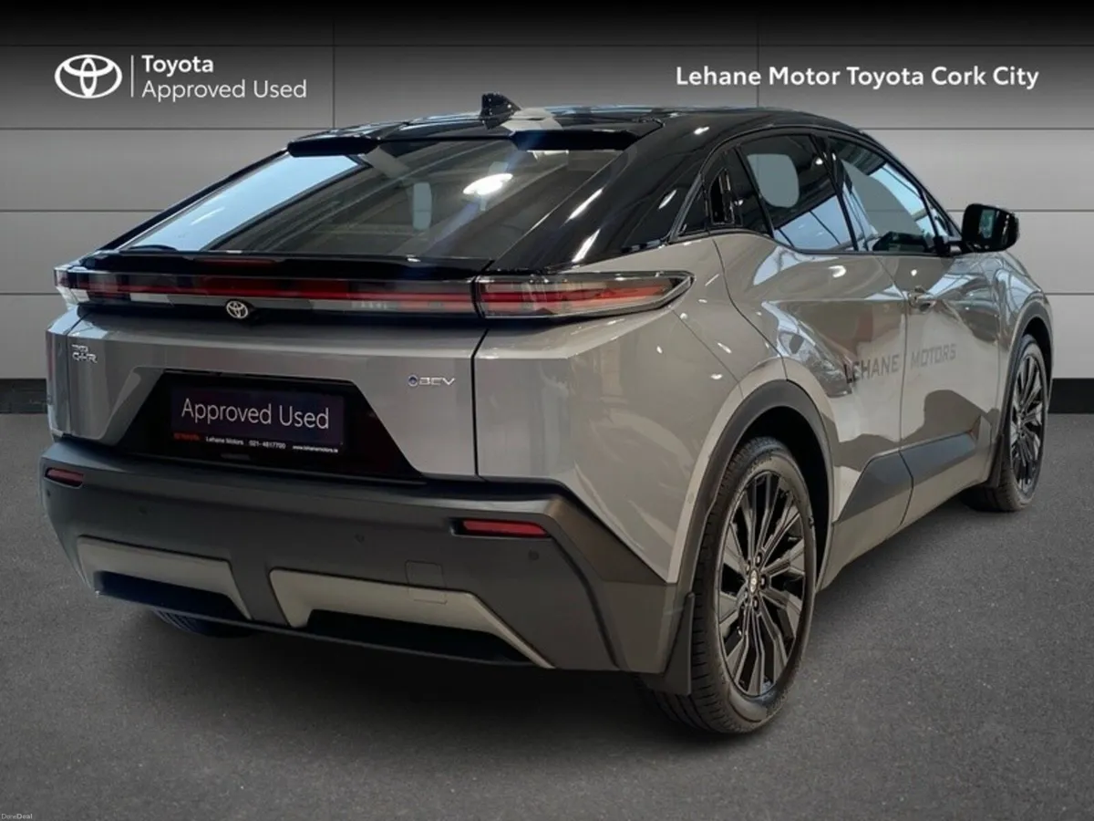 Toyota C-HR C-HR+ Premier - Image 2