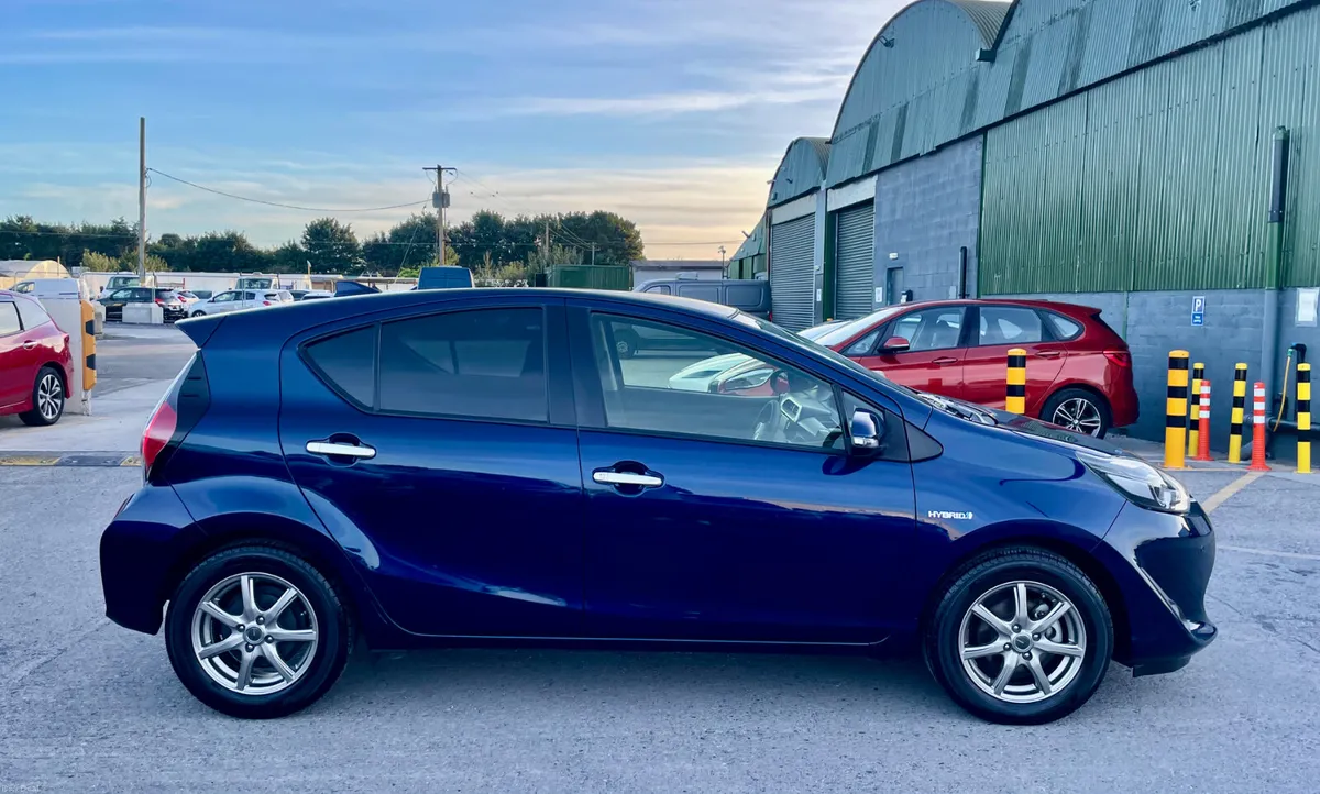 2019 TOYOTA AQUA (1.5, HYBRID, MODEL “S”) - Image 4
