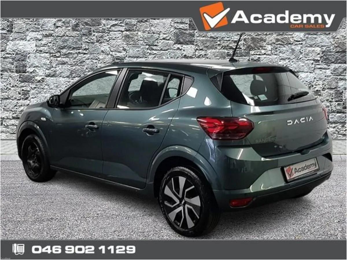 Dacia Sandero Expression TCe90**€72 Per Week** - Image 3