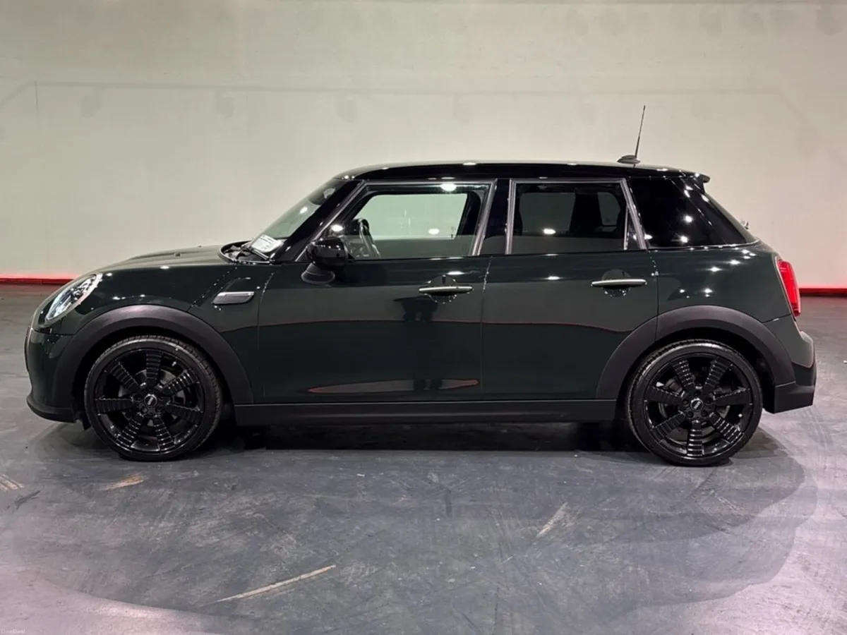 Mini Cooper 1.5 AUTOMATIC - Special addition/Leath - Image 6