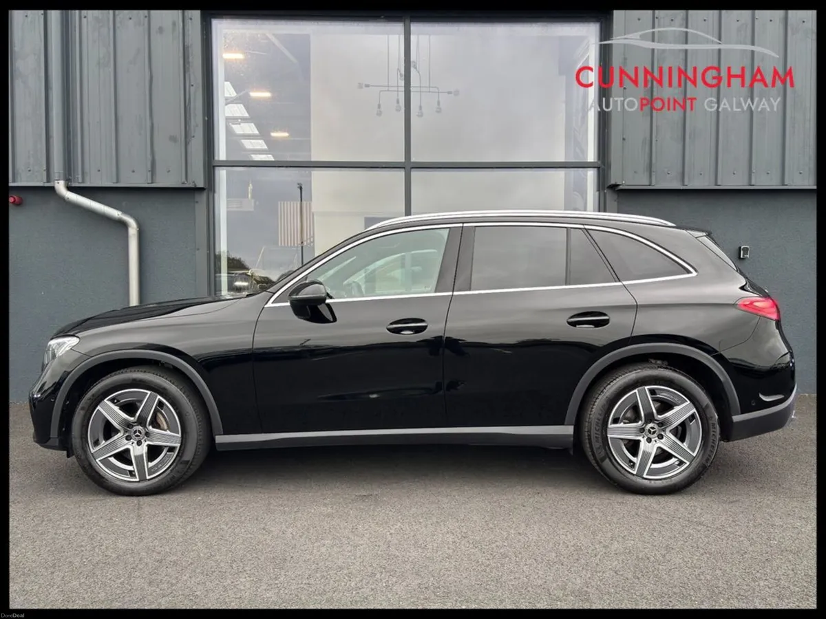 Mercedes-Benz GLC 220d 4-Matic AMG Line Plus - Image 4