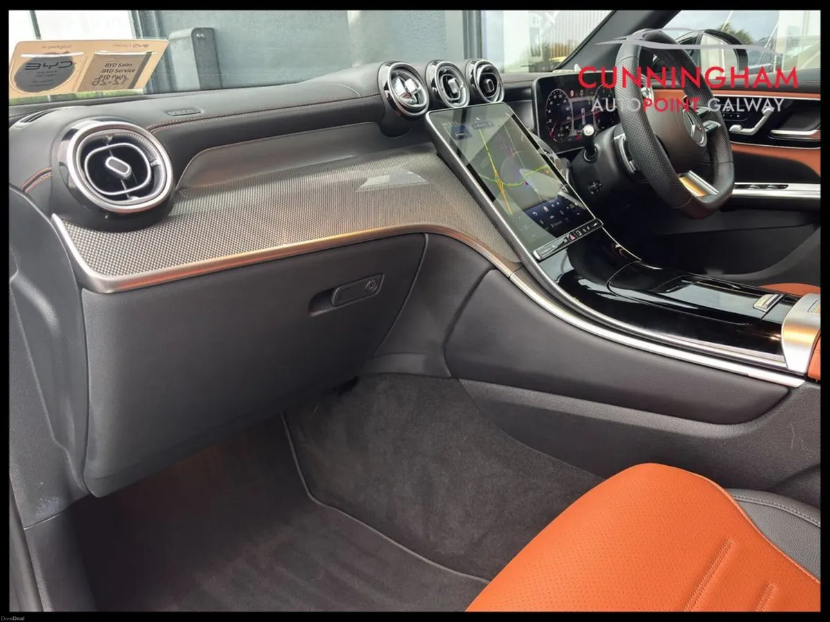 Mercedes-Benz GLC 220d 4-Matic AMG Line Plus - Image 6