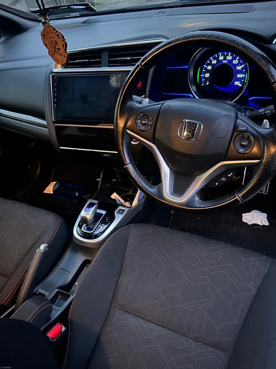 Honda fit 2015 Sports package - Image 5