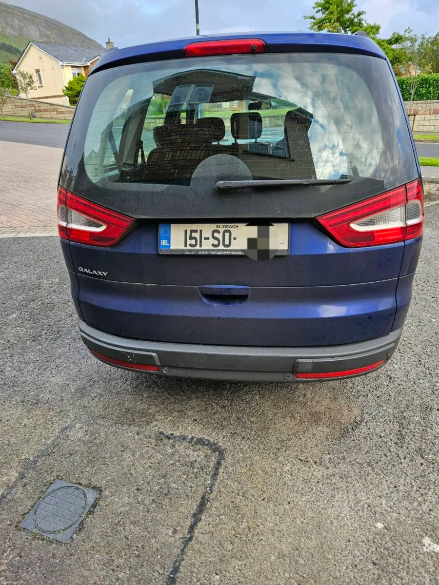 151 Ford Galaxy - Image 4