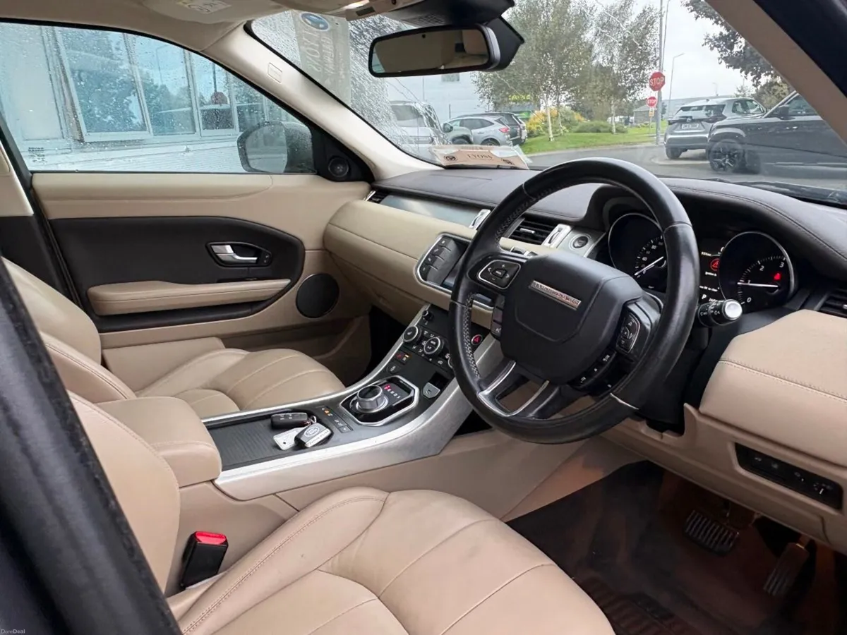 Land Rover Range Rover Evoque Automatic / Leather - Image 4