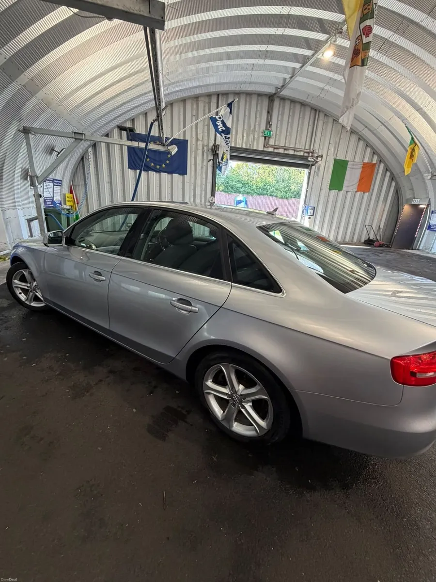 Audi A4 2015 - Image 3