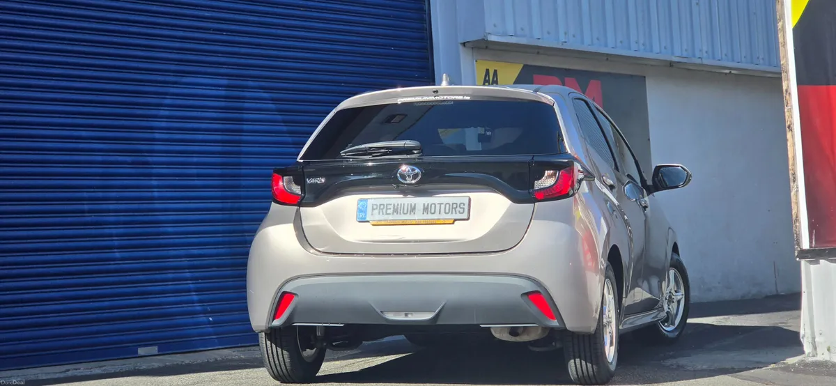 Toyota Yaris Automatic - Image 4