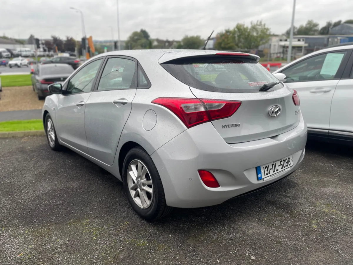 2013 Hyundai i30 1.4L Petrol Elite - Image 3
