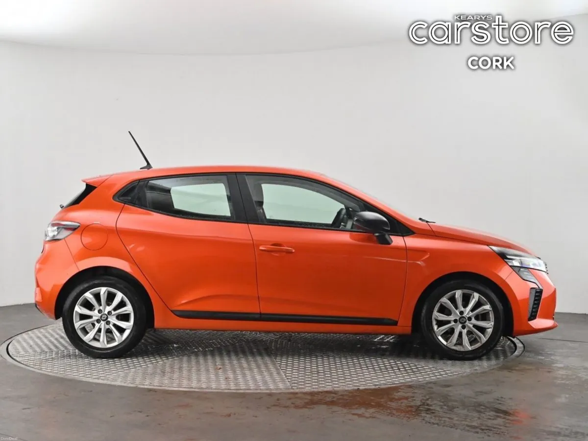 Renault Clio TCe 90 DFull Evolution - Image 2