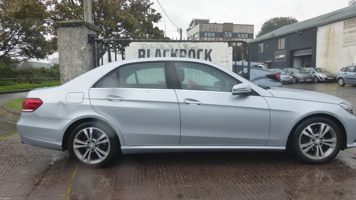 Mercedes-Benz E-Class 2016 - Image 6