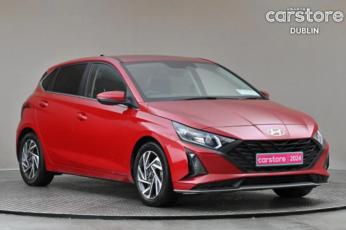 Hyundai i20 1.2 5SPD DELUXE PLUS **REVERSE CAM** - Image 1