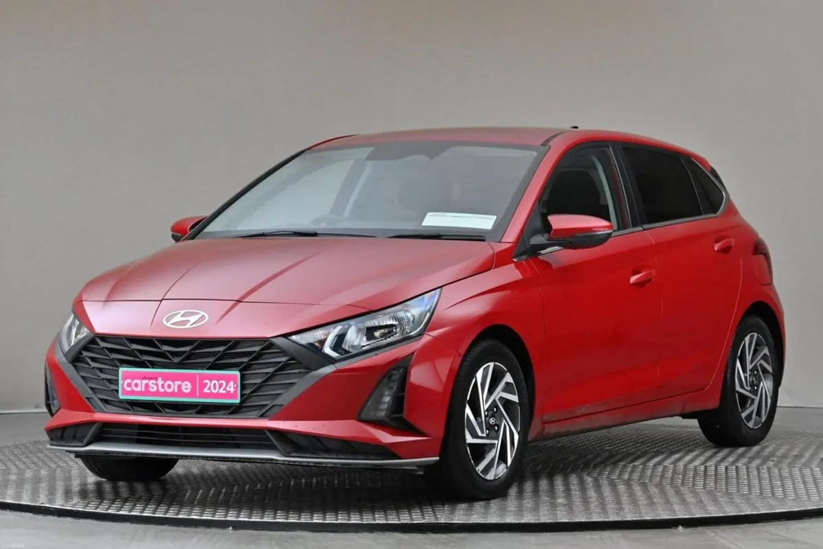 Hyundai i20 1.2 5SPD DELUXE PLUS **REVERSE CAM** - Image 3
