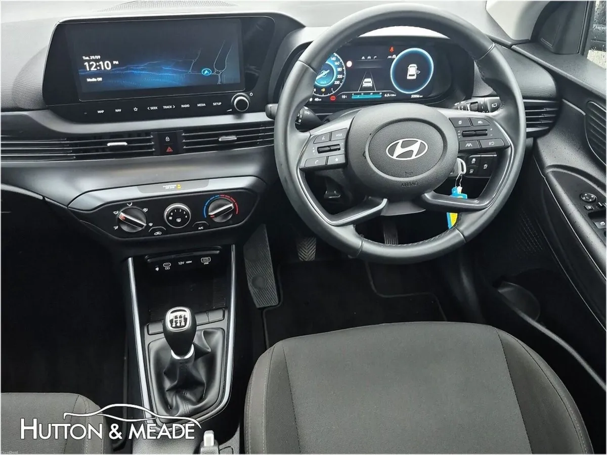 Hyundai i20 Delux Plus 1.2 Petrol 5dr - Image 3