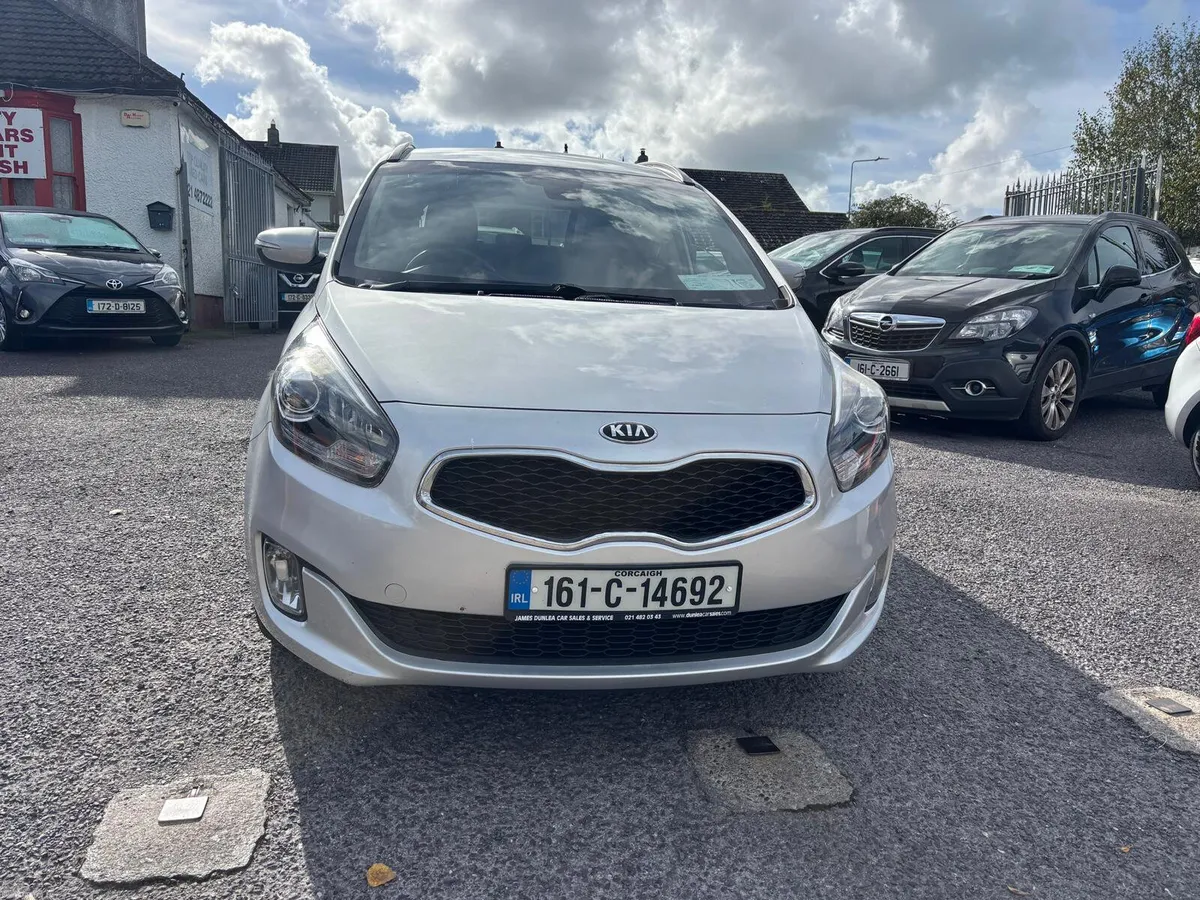 Kia Carens 2016  7  SEATER  LOW  MILEAGE - Image 2