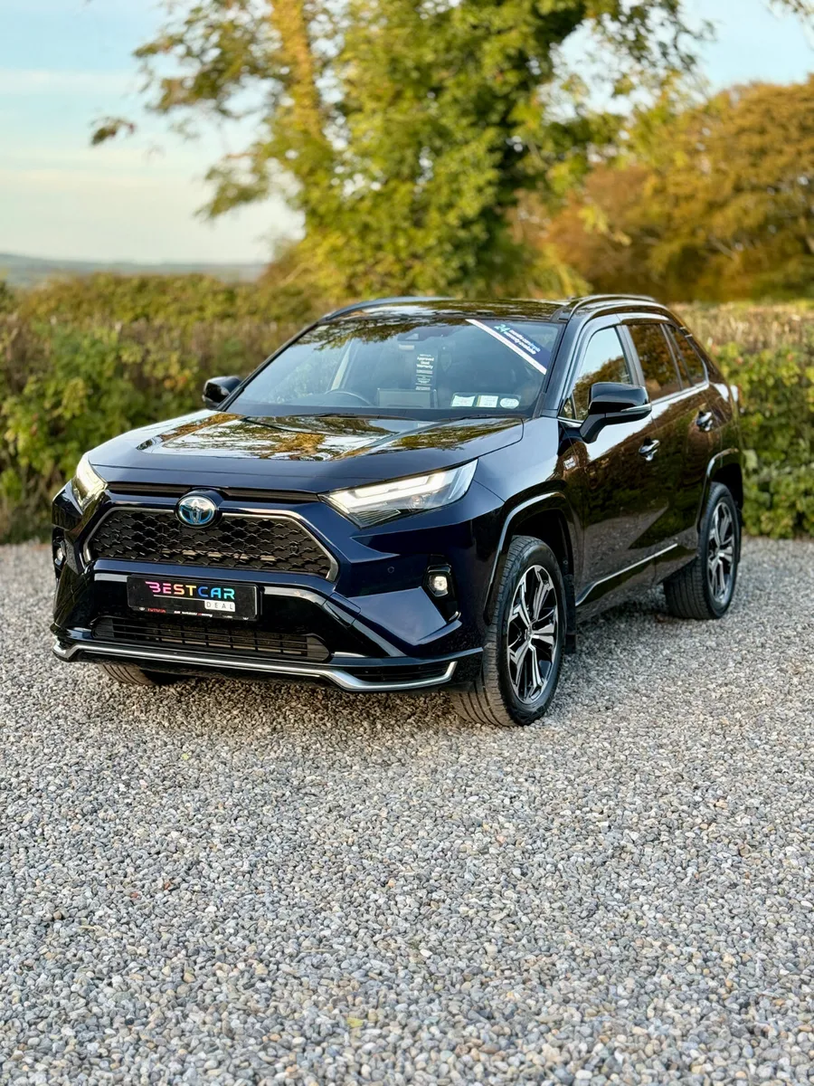 2022 Toyota RAV4 Dynamic Premium PHEV Auto AWD - Image 5