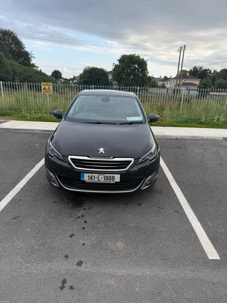 Peugeot 308 - 2014 - Image 1