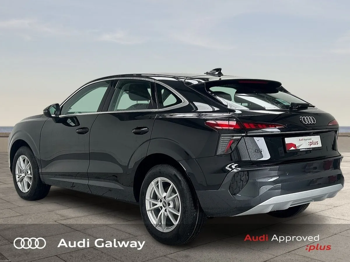 Audi Q3 €537 p/m E-HYBRID SPORTBACK SE A/T - Image 4