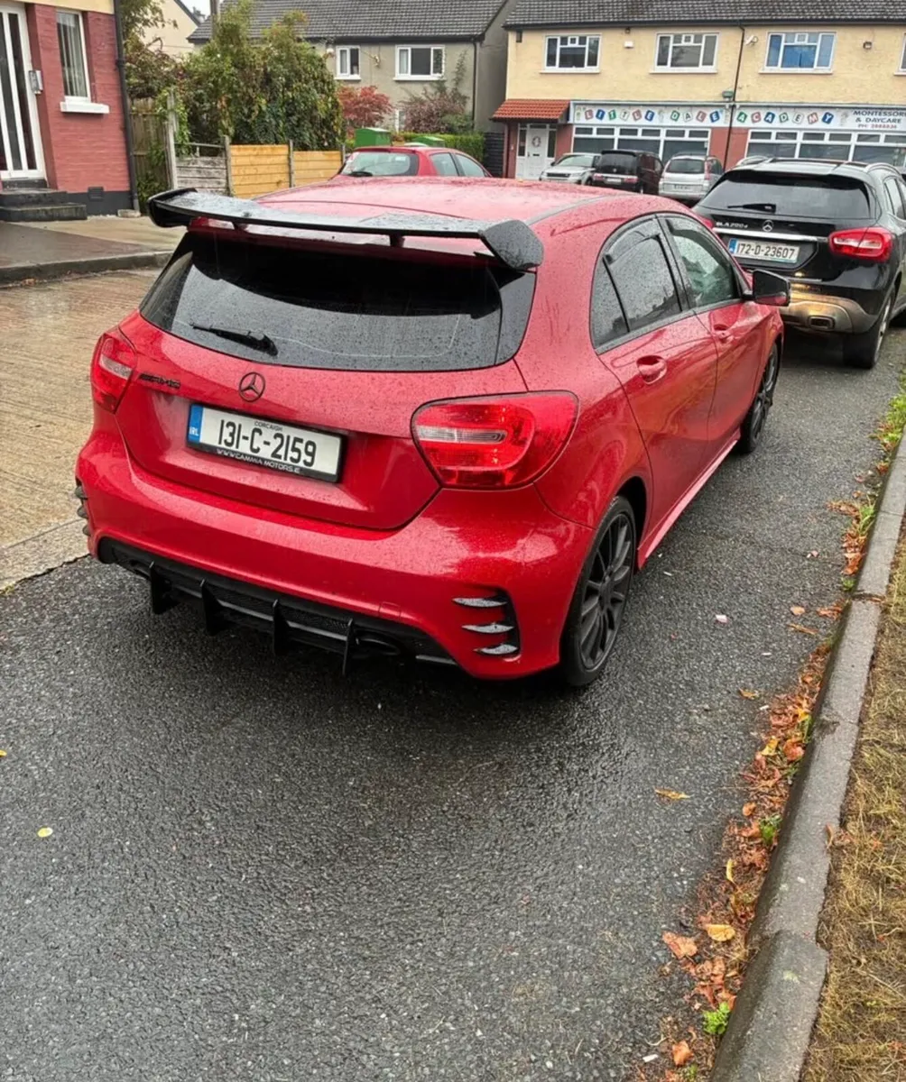 Mercedes amg sport 180d - Image 5