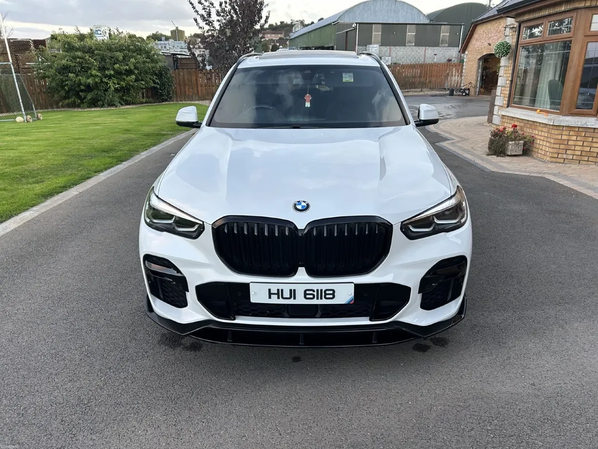 BMW X5-Series 2021 - Image 2