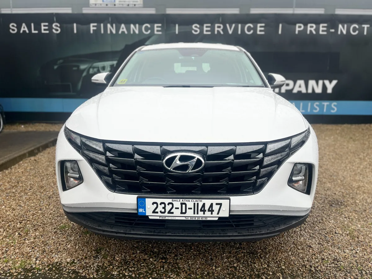 HYUNDAI TUCSON, 2023, 1.6 DIESEL, MANUAL - Image 3