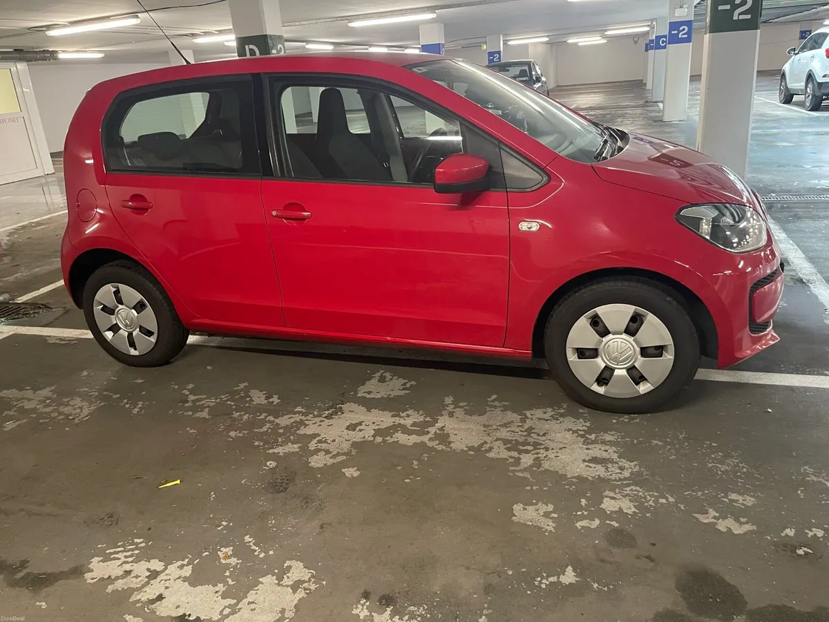 Volkswagen Up 2013 Automatic - Image 2