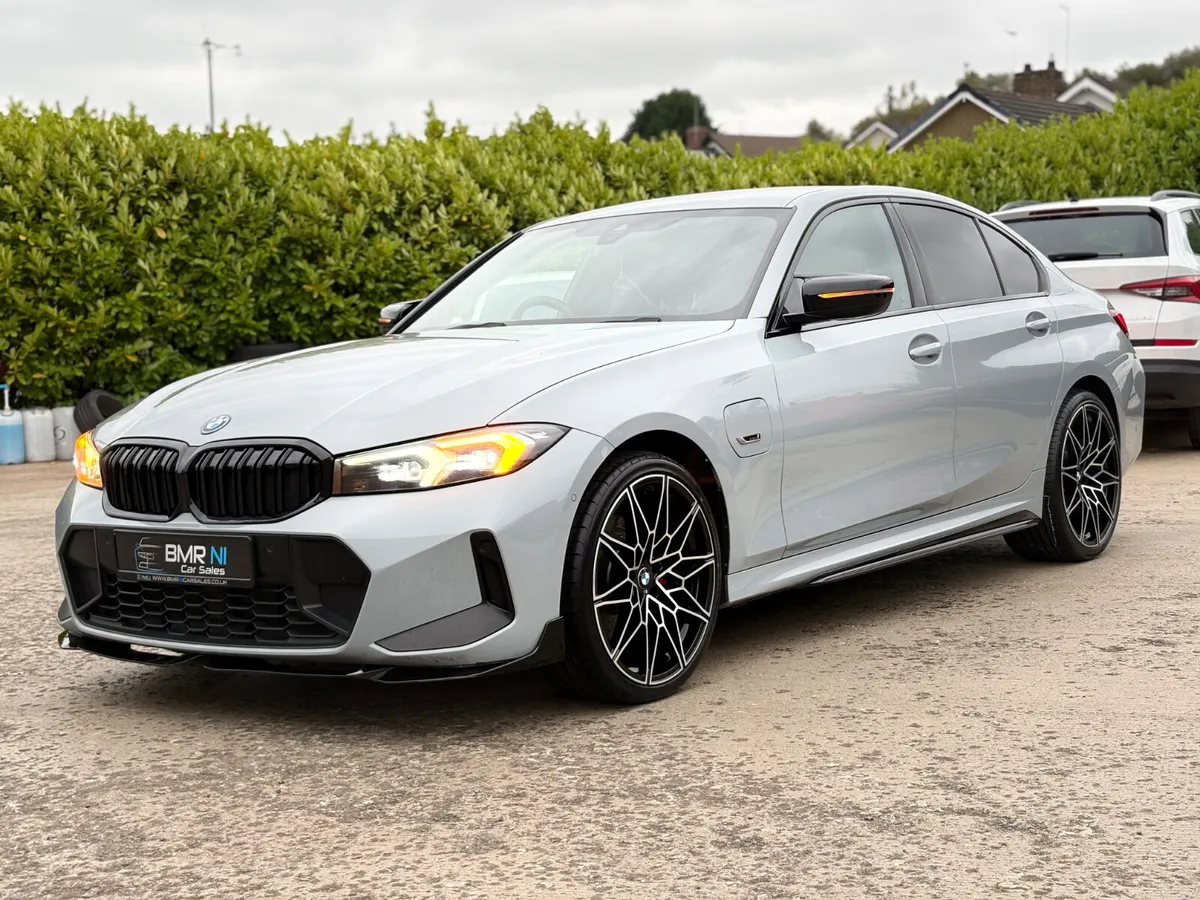 2023 BMW 330 M SPORT AUTO HYBRID - Image 3