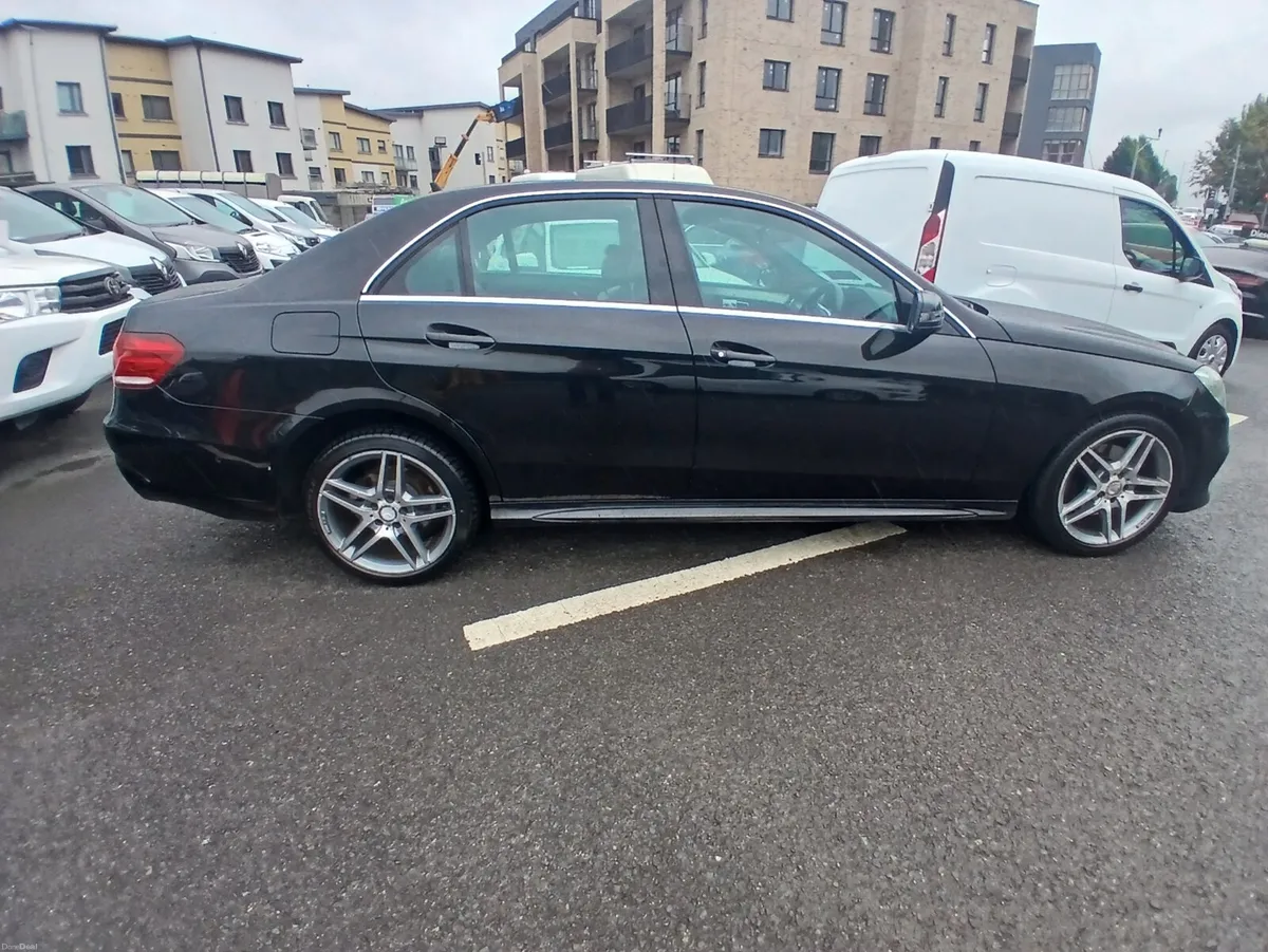 Mercedes-Benz E220cdi auto 2014 - Image 2
