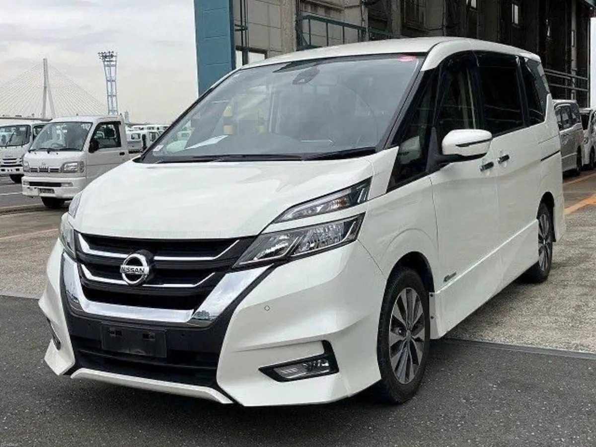 2017 Nissan Serena Highway Star Hybrid – ProPILOT - Image 1