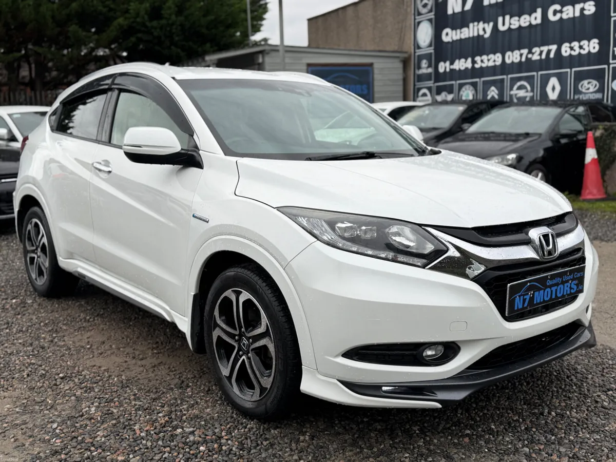 2015 Honda Vezel 1.5 HYBRID AUTO - Image 1