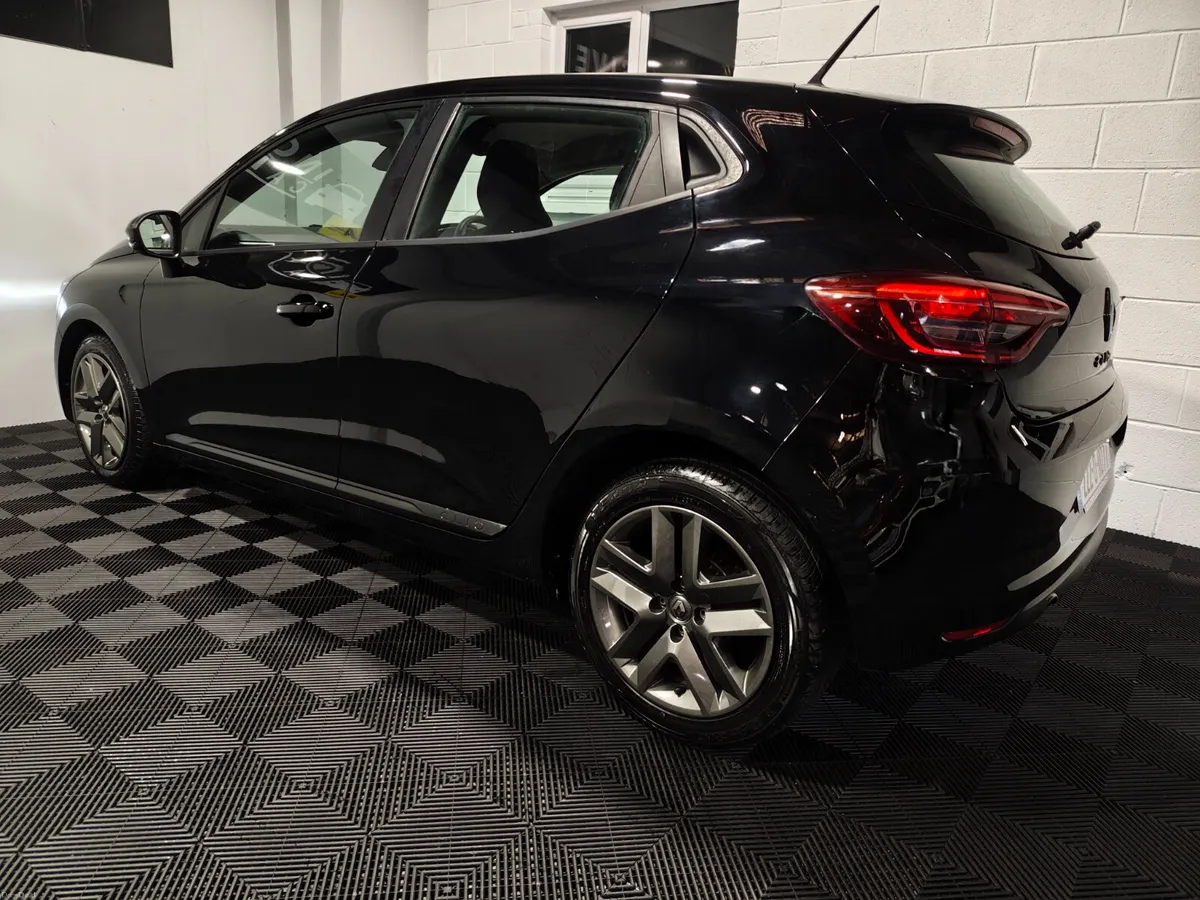 Renault Clio 2022 1.0 DYNAMIQUE EDITION 6 SPEED - Image 4