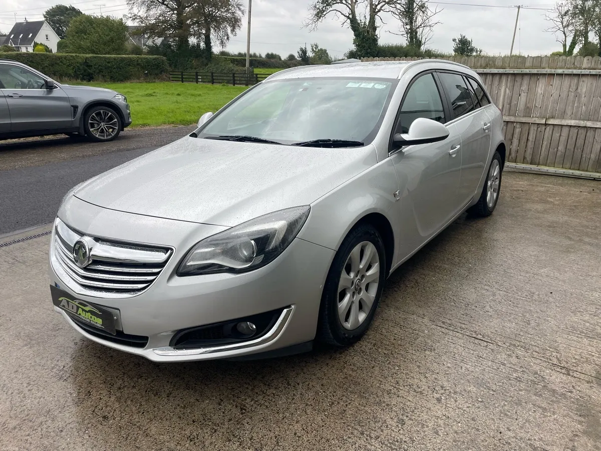 Vauxhall Insignia - Image 2