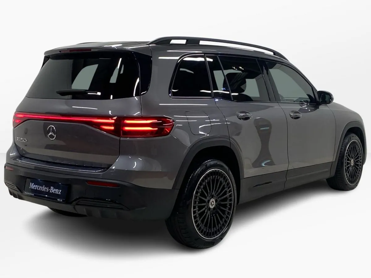 Mercedes-Benz EQB EQB 250PLUS URBAN EDITION 190 Au - Image 3