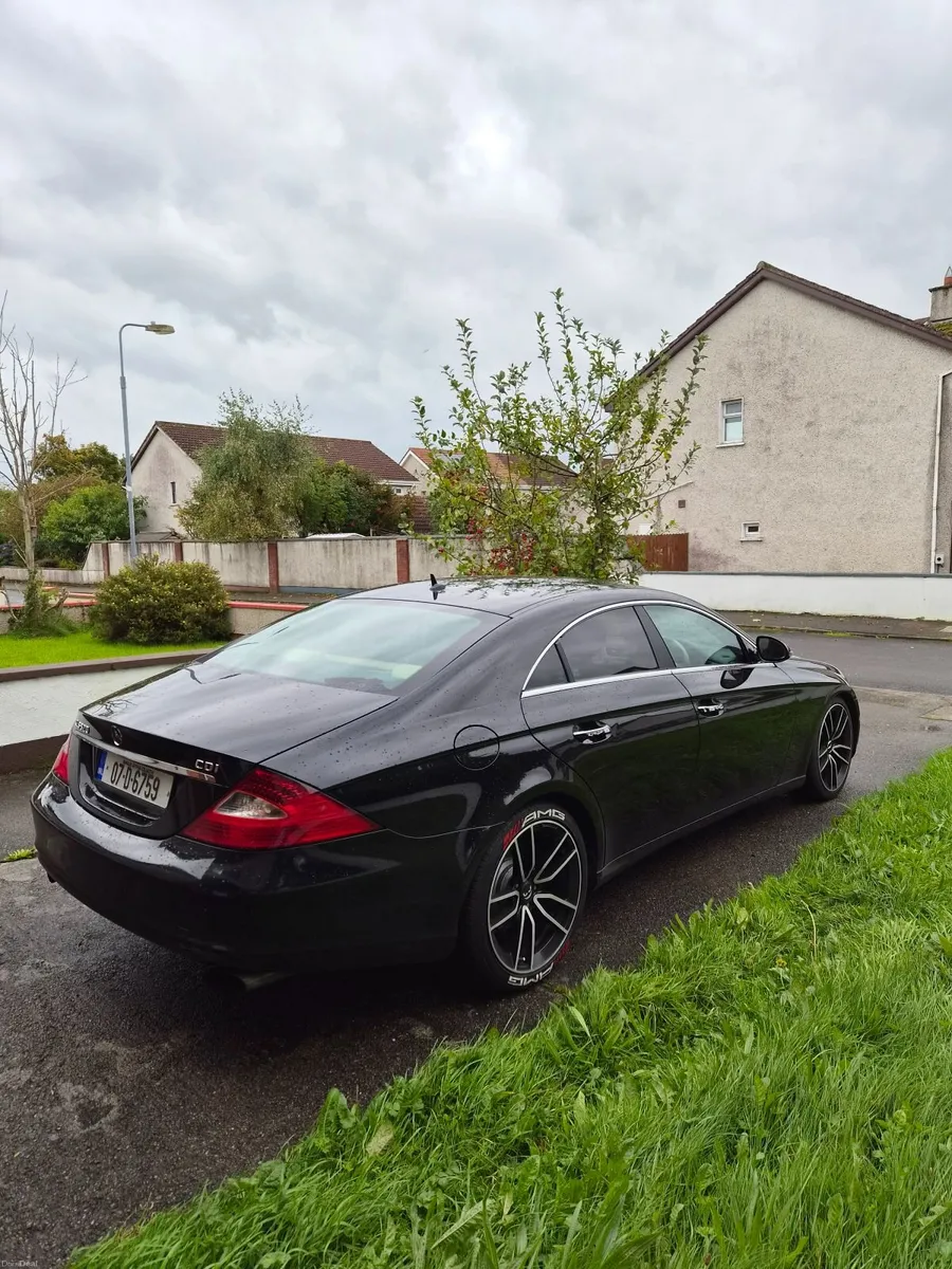 Mercedes-Benz CLS 2007 - Image 2