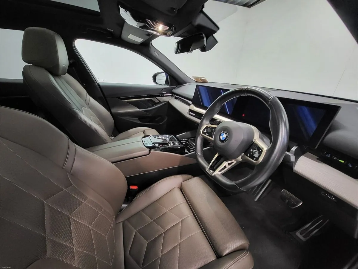 BMW 5-Series 520i M Sport Pro - Image 5