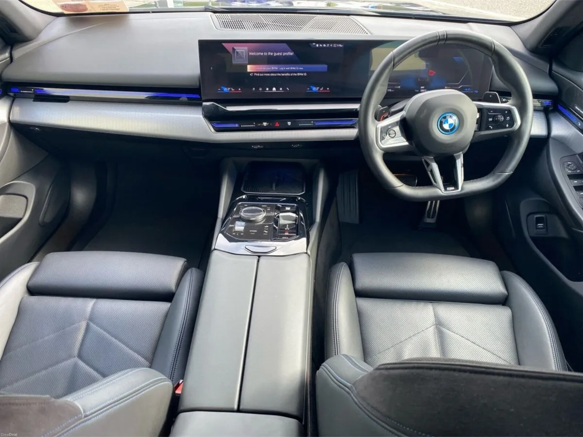 BMW 5-Series 530e M Sport Saloon - Image 4