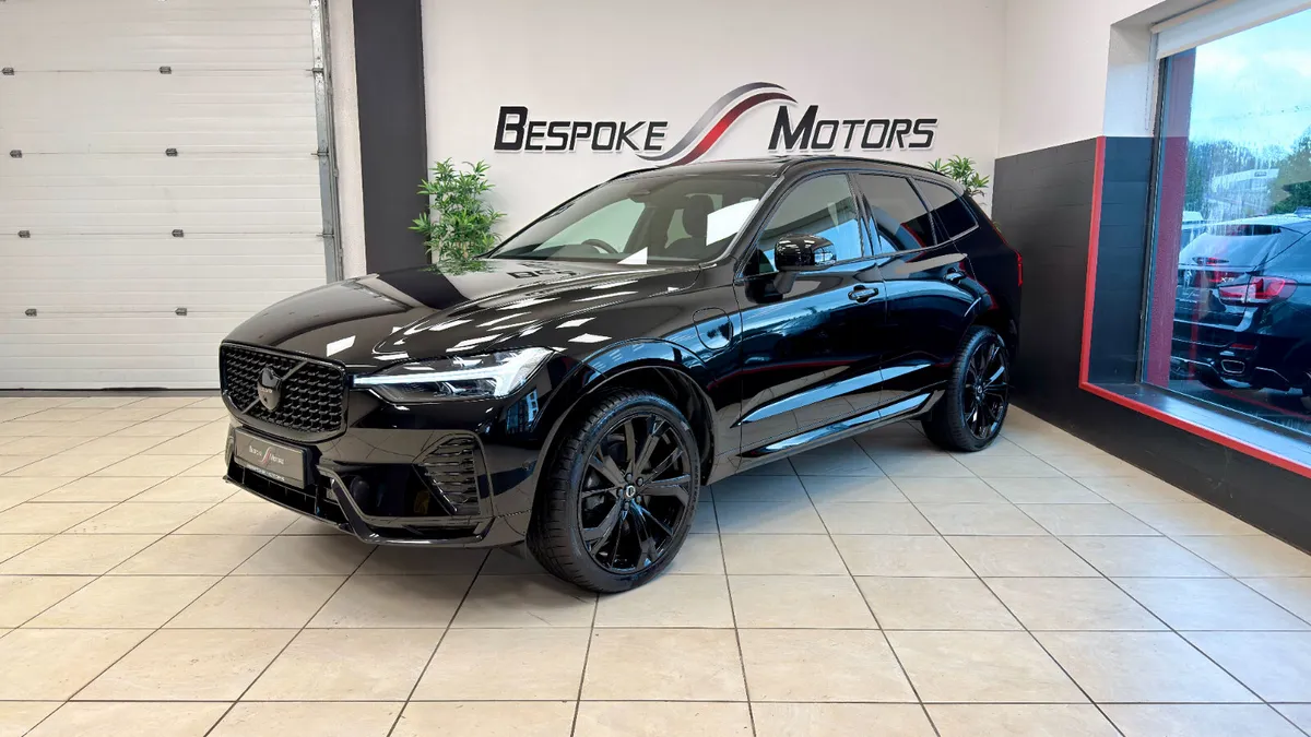 Volvo XC60 T6 AWD Plus Black Edition - Image 1