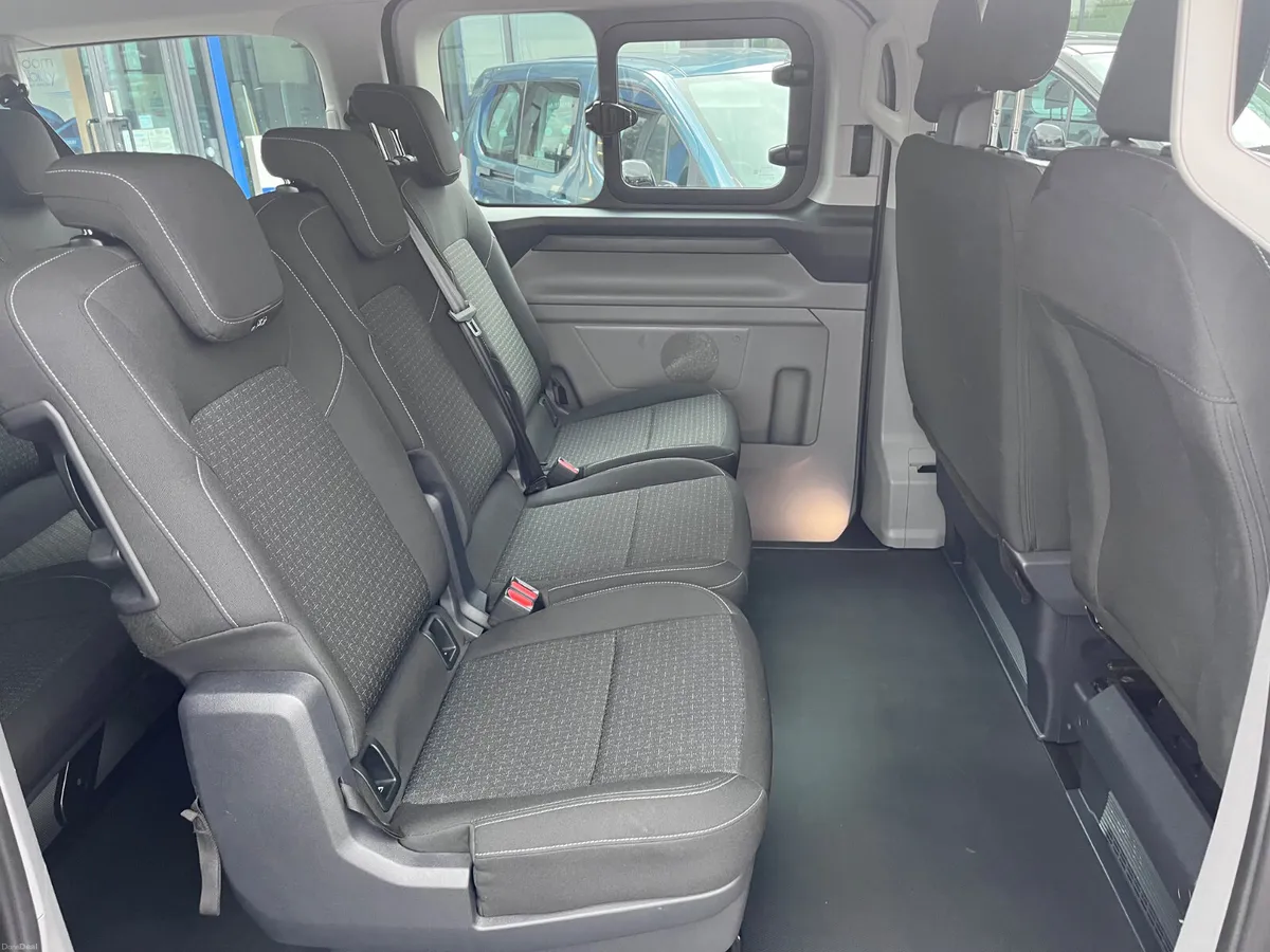 2026 Tourneo Custom, Taxi Spec, Wheelchair Access - Image 5