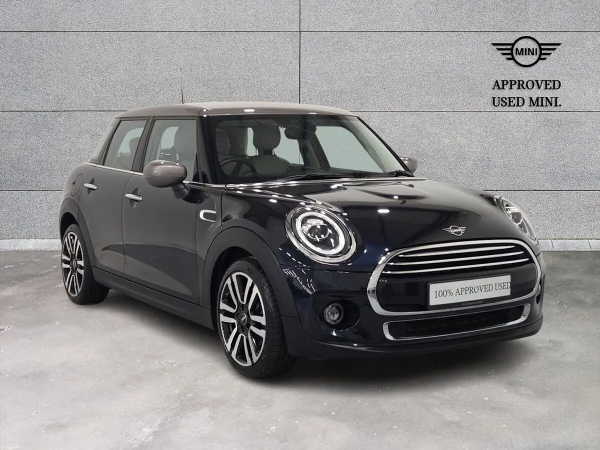 Mini Cooper 5-Door Cooper Exclusive - Image 1
