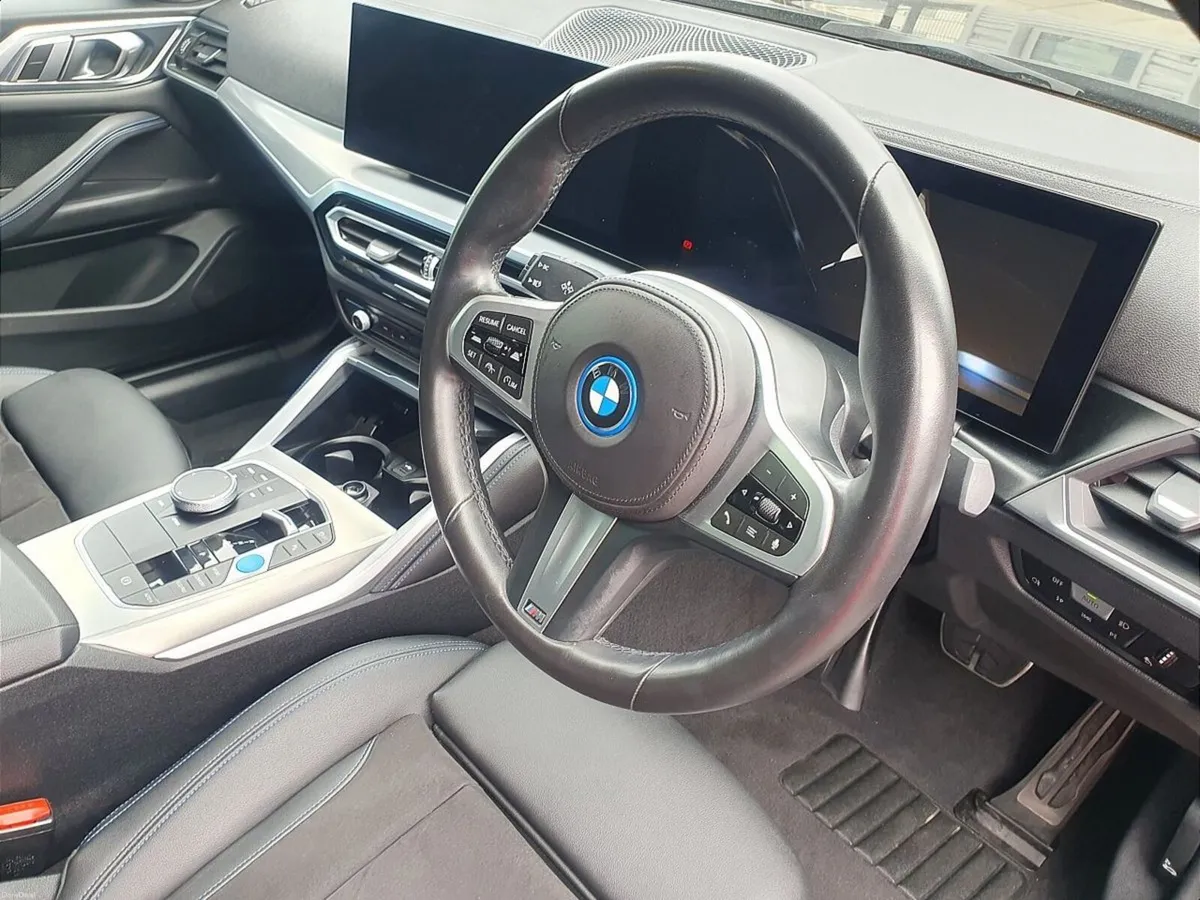 BMW i4 eDrive35 M Sport - Image 6