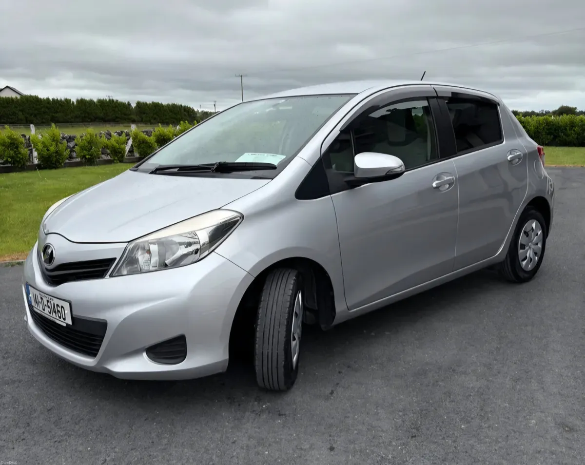 Toyota Vitz 2014 Automatic - Image 2