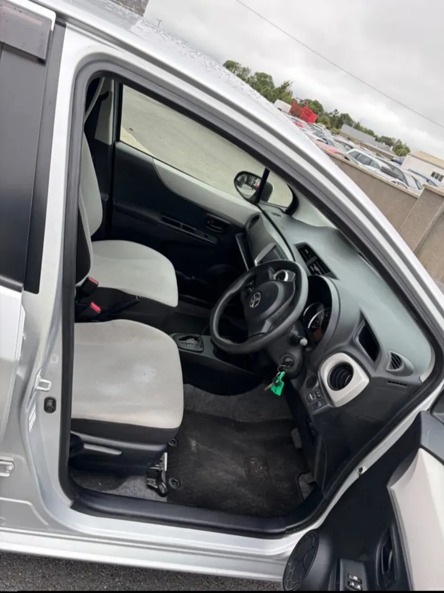 Toyota Vitz 2014 Automatic - Image 6