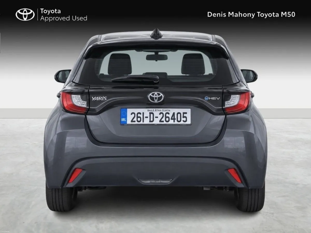 Toyota Yaris Hev Luna - Image 4