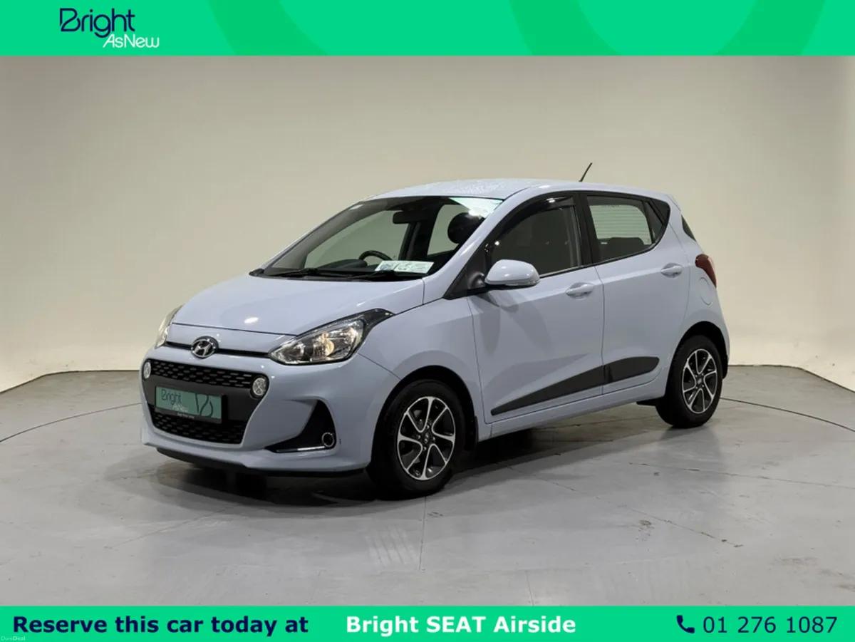 Hyundai i10 DELUXE 4DR - Image 2