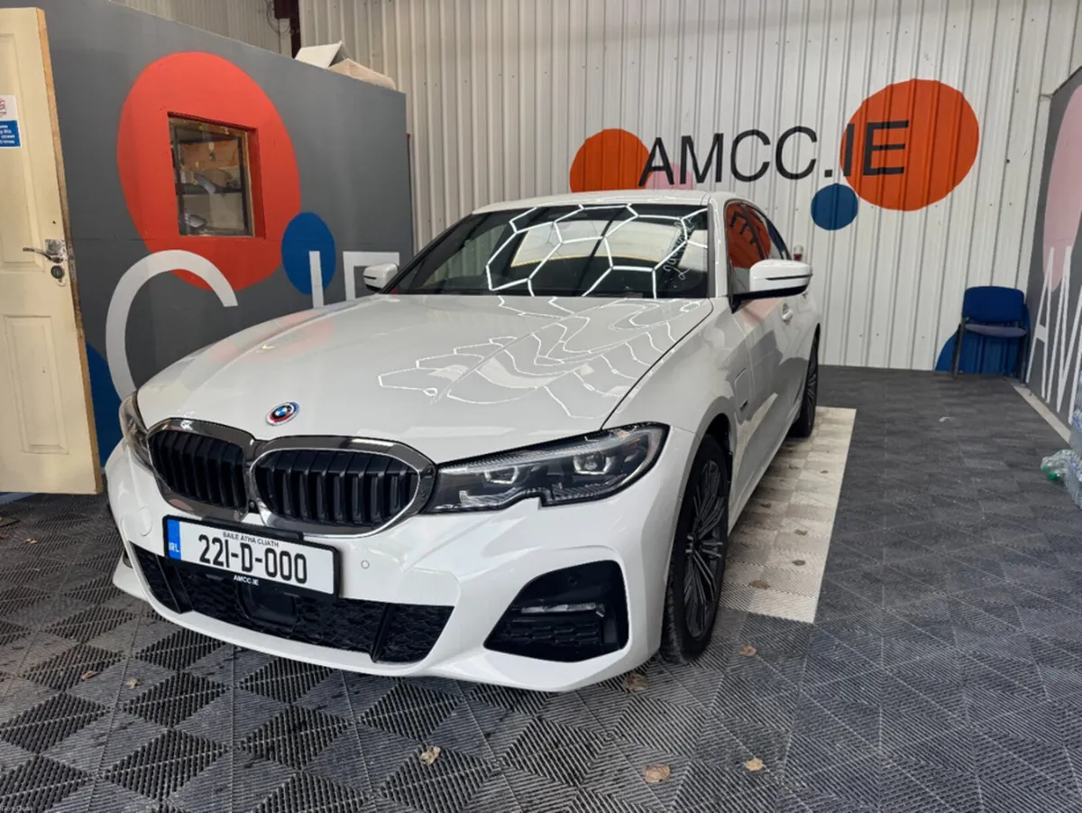 BMW 3-Series 2022 BMW 330E M SPORT 29000KM AUTOMAT - Image 6
