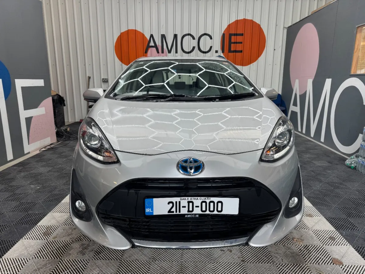 Toyota Aqua 2021 TOYOTA AQUA L HYBRID AUTOMATIC 1. - Image 2