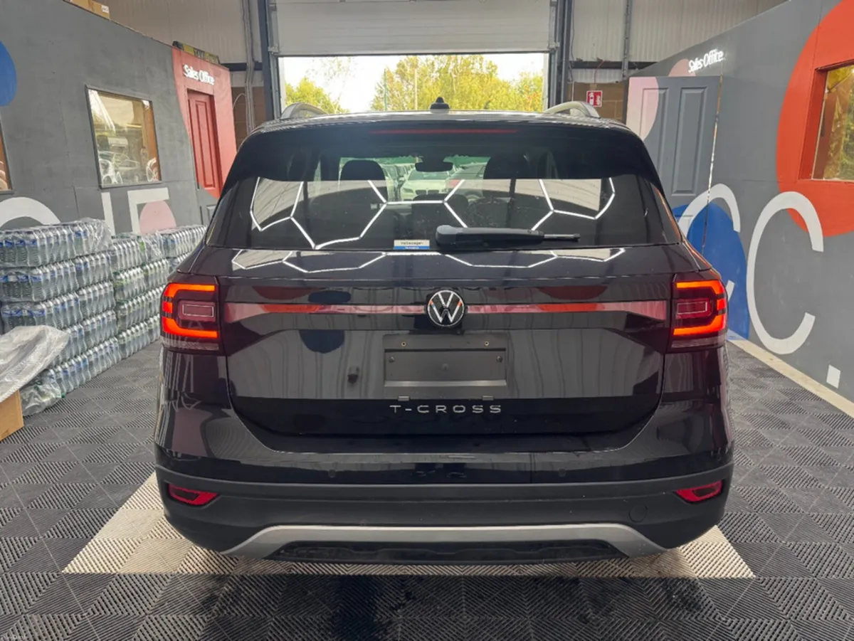 Volkswagen T-Cross 2022 VOLKSWAGEN T-CROSS TSI ACT - Image 4