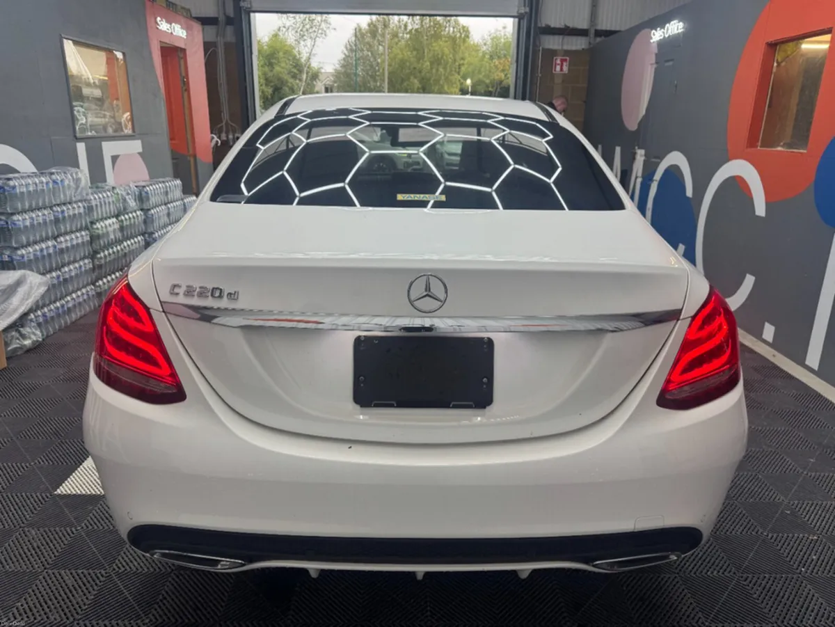 Mercedes-Benz C-Class 2018 MERCEDES-BENZ C220d AUT - Image 4