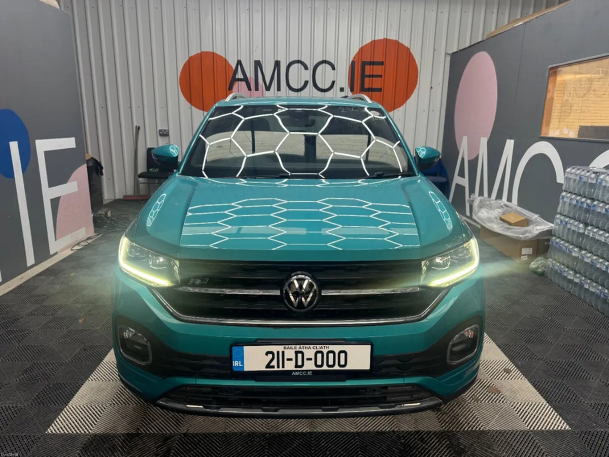 Volkswagen T-Cross 2021 VOLKSWAGEN T CROSS TSI R-L - Image 2