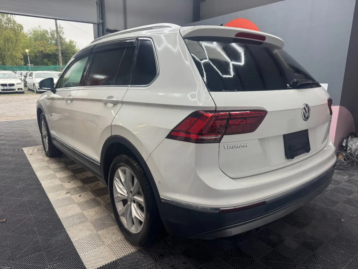 Volkswagen Tiguan 2017 VOLKSWAGEN TIGUAN TSI HIGH - Image 5